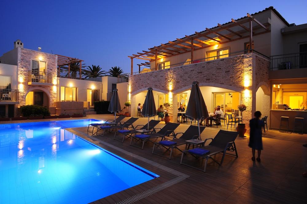 Maravel Star Art Hotel Adelianos Kampos Exterior photo