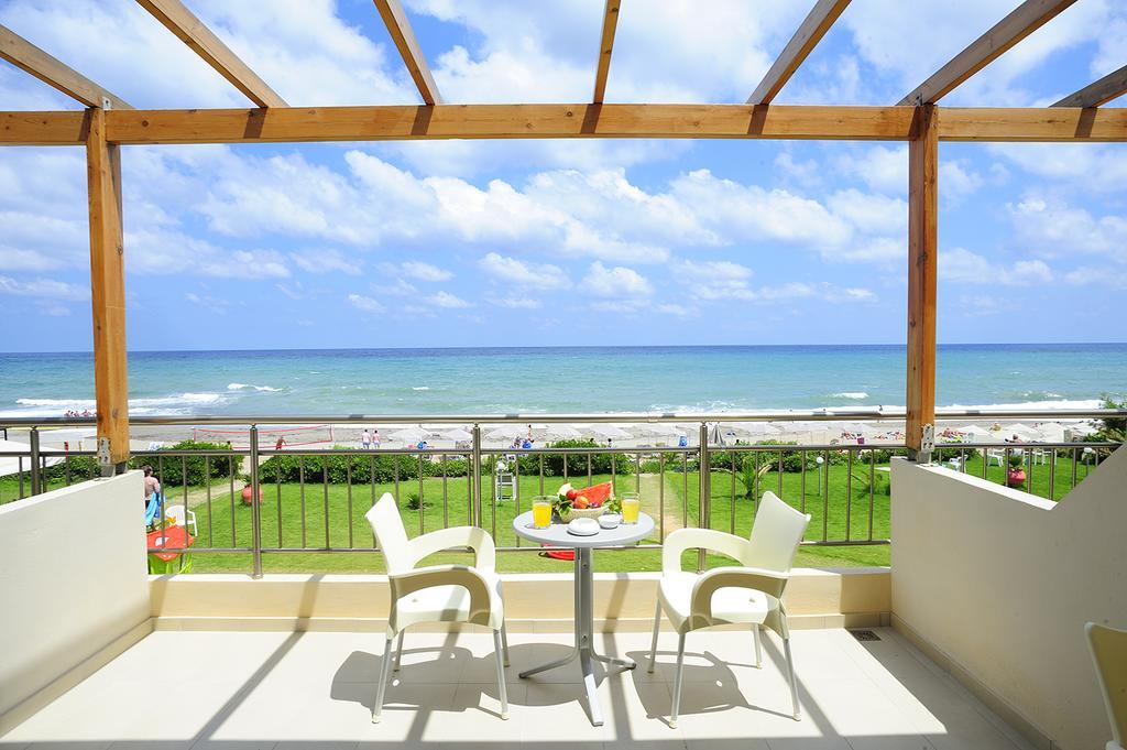 Maravel Star Art Hotel Adelianos Kampos Exterior photo