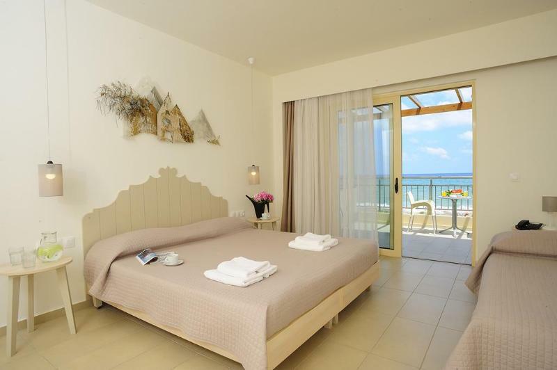 Maravel Star Art Hotel Adelianos Kampos Exterior photo