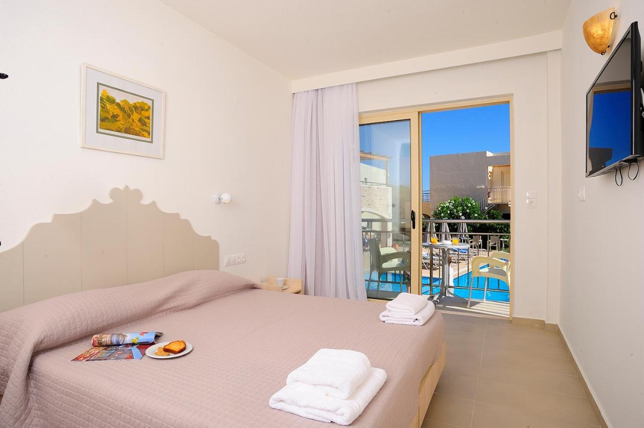 Maravel Star Art Hotel Adelianos Kampos Exterior photo