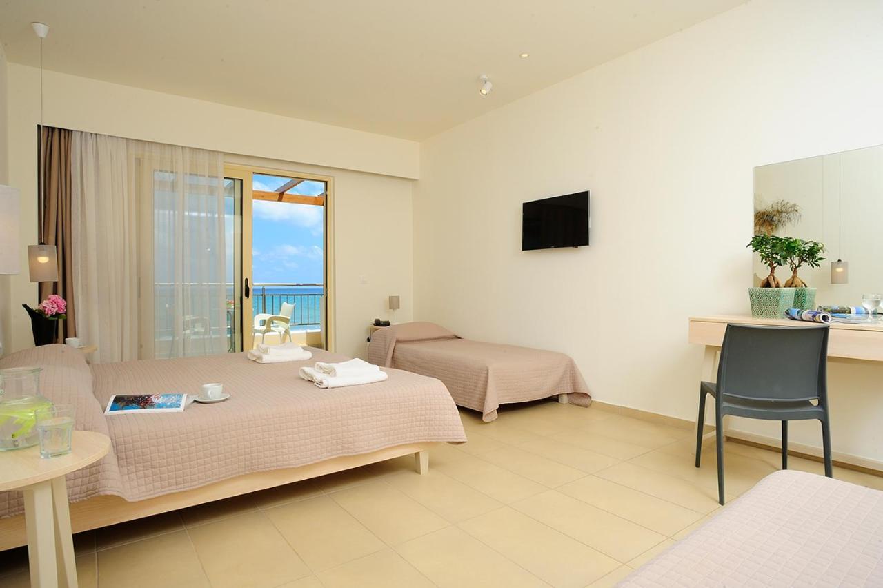 Maravel Star Art Hotel Adelianos Kampos Exterior photo